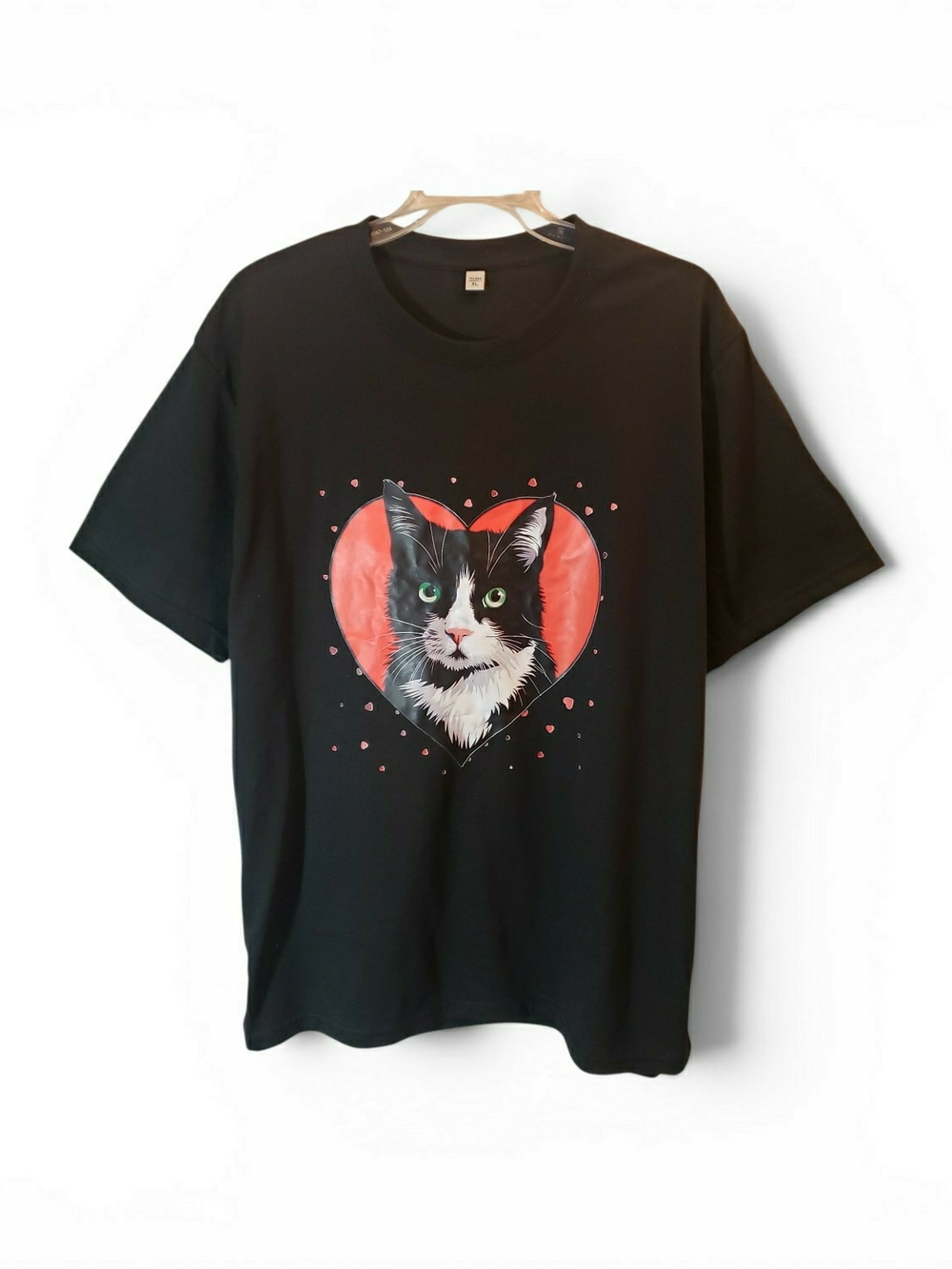 Black cotton t-shirt XL with a graphic print of a black and white tuxedo cat.